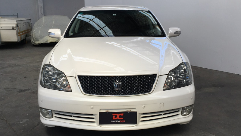 Toyota crown athlete 2006